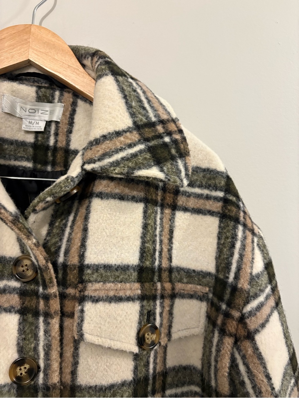 Plaid Button-Up Jacket - Picture 3 of 4